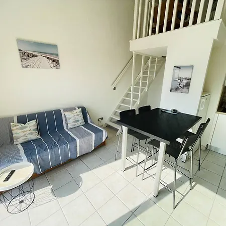 Appartamento Renove Proche Avec Parking Privatif - Fr-1-723-124 *